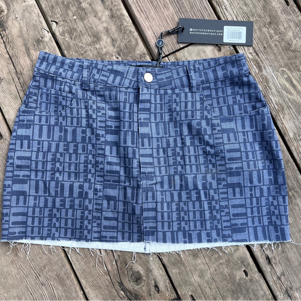 White Fox Power Hour Mini Skirt Blue Jean NWT Small